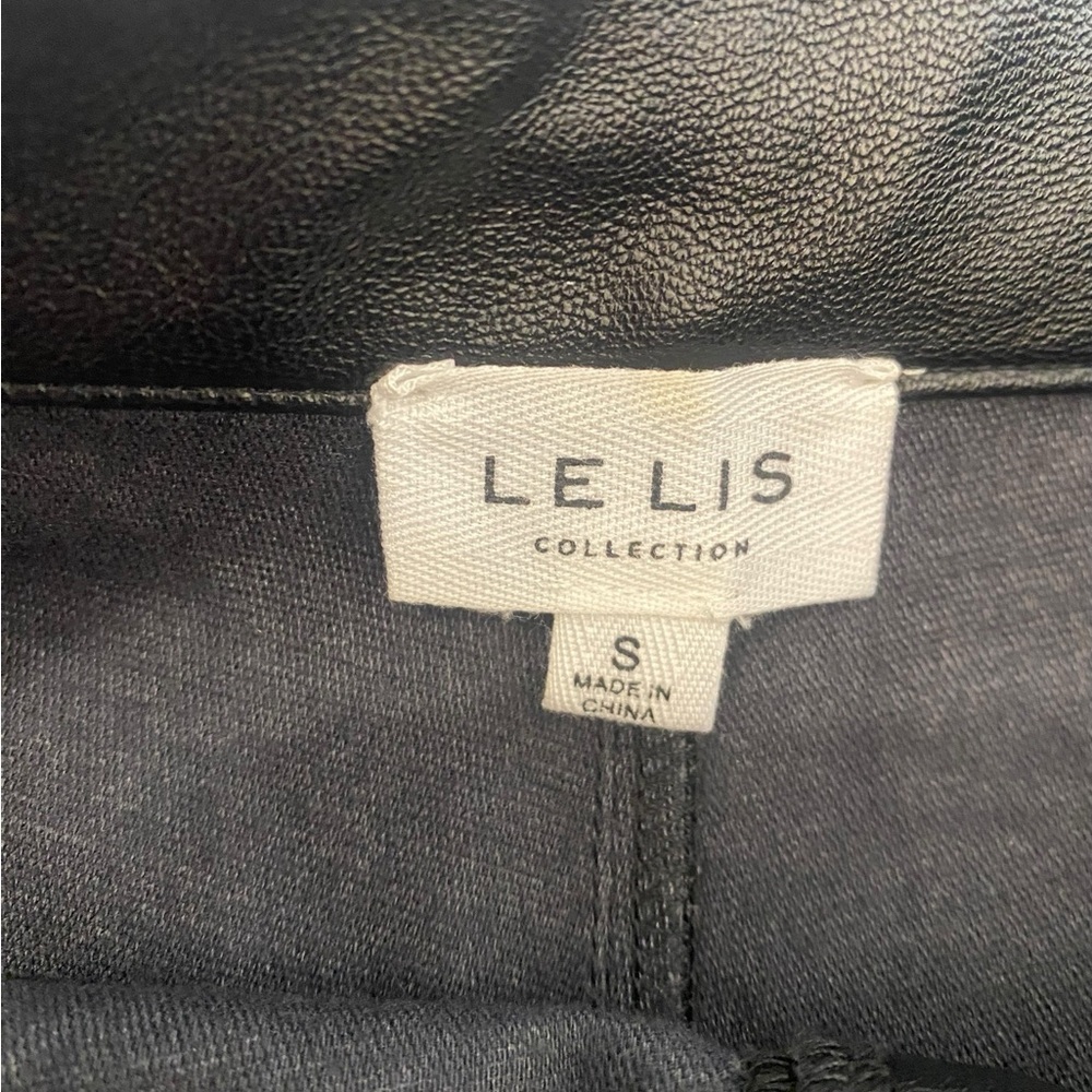 Le Lis High Waist Black Leather Shorts - Picture 3 of 7